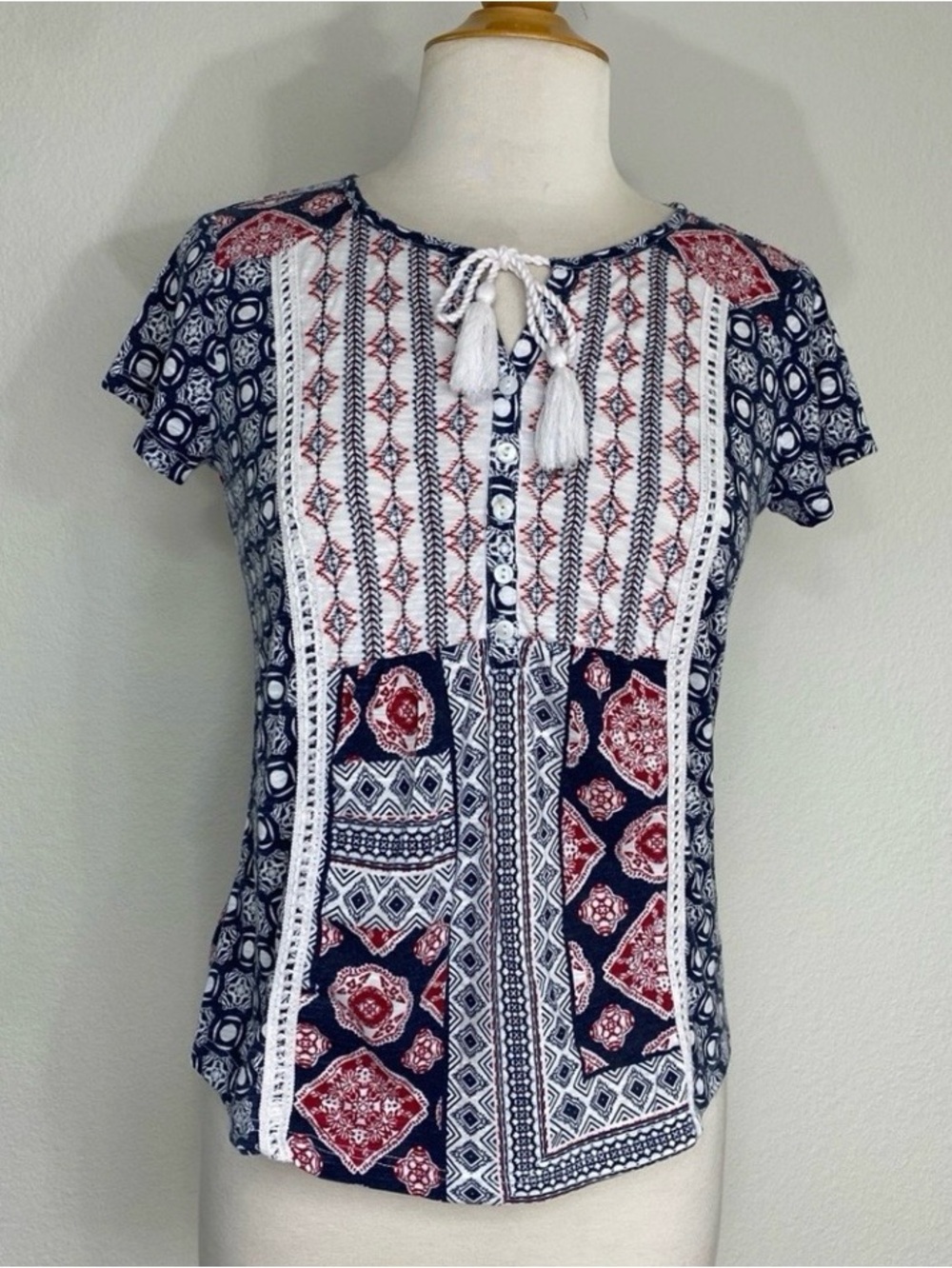 Style & Co. Women's Red White Blue Paisley Tassel Crochet T-Shirt Size SP Boho